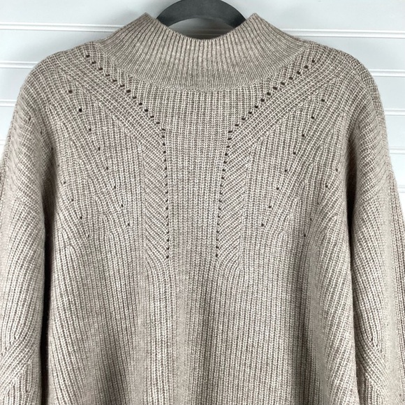 Charter Club Luxury 100% Cashmere Sweater Pullover Size Large Taupe - Picture 2 of 9